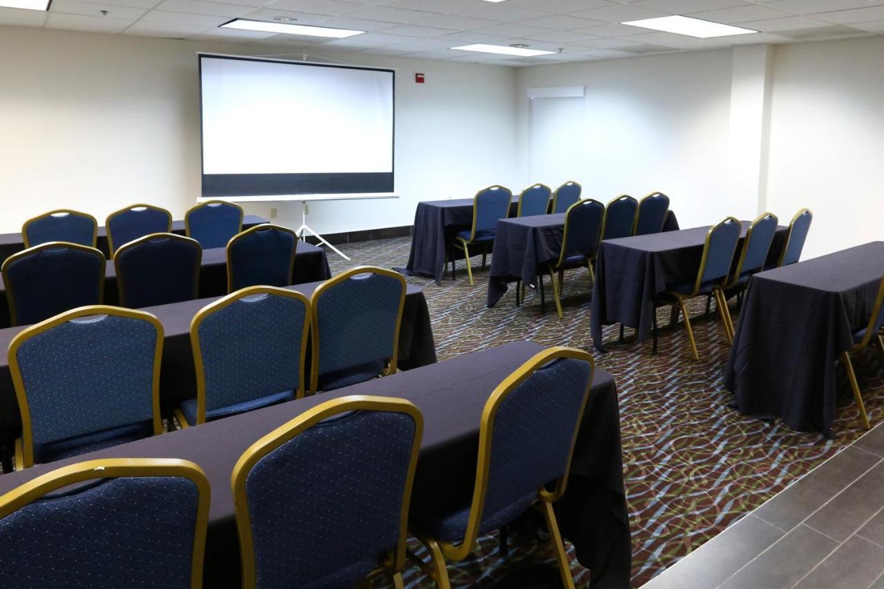 Holiday Inn Express Hotel & Suites Blythewood By Ihg Exterior photo